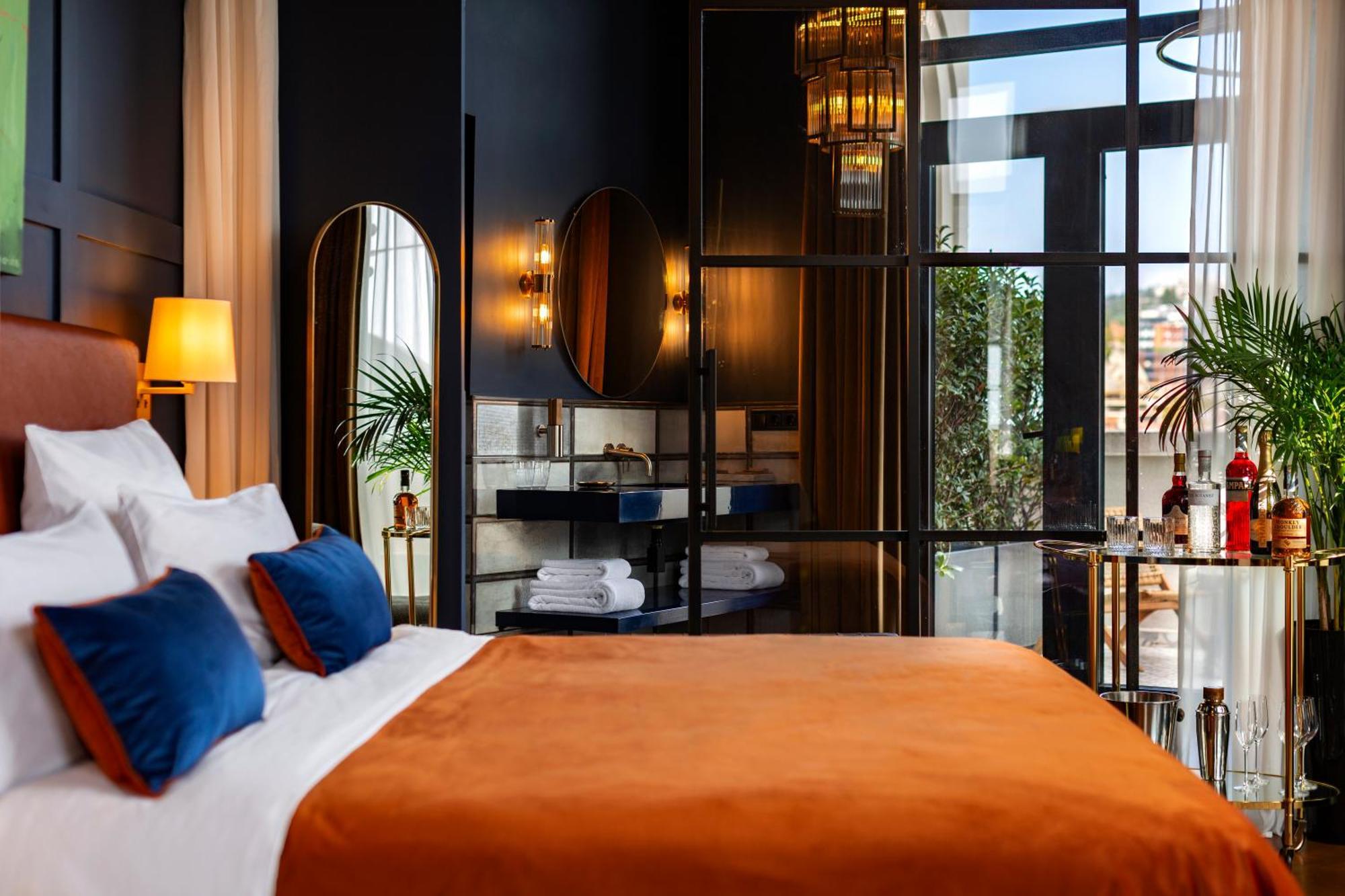 Zorba&Bond Boutique Hotel Tbilisi Bagian luar foto