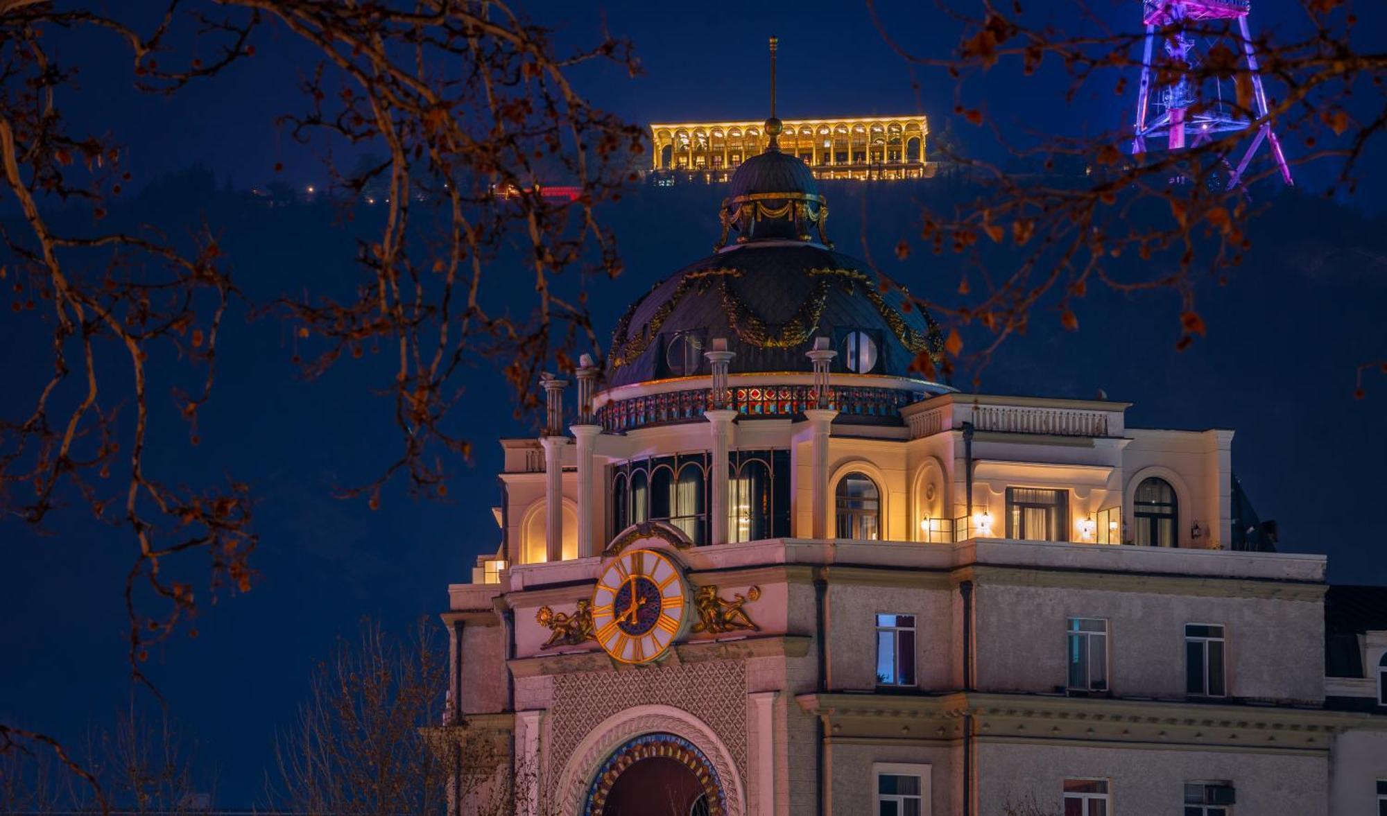 Zorba&Bond Boutique Hotel Tbilisi Bagian luar foto