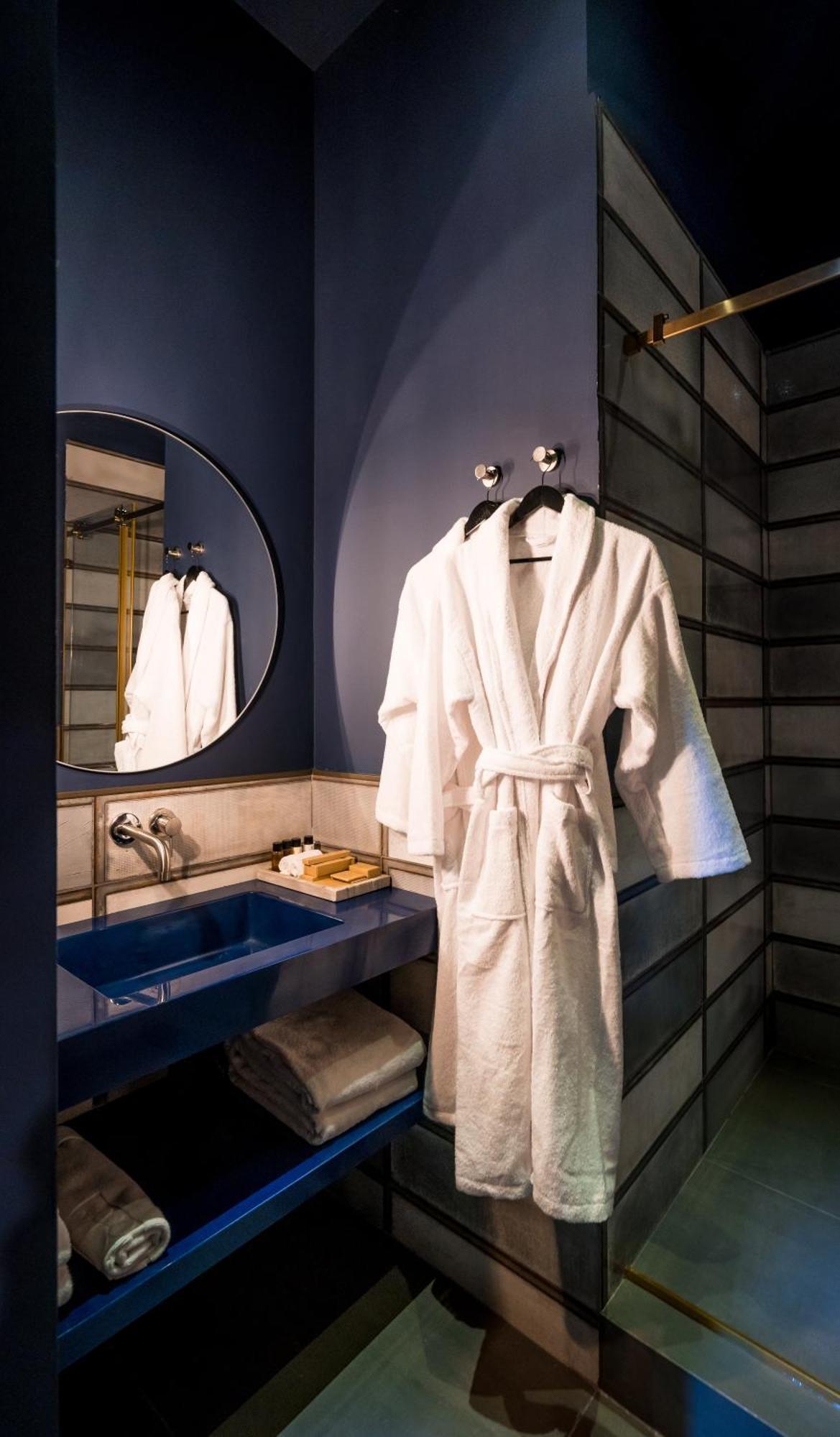 Zorba&Bond Boutique Hotel Tbilisi Bagian luar foto
